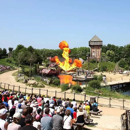 Semesterbostad La Dortiere S'amuse, Magnifique Maison De Maitre 12min Du Puy Du Fo